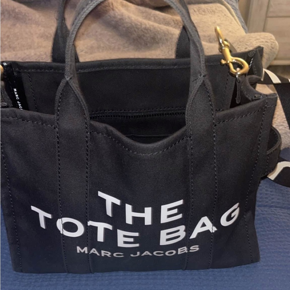 Marc Jacobs Black Canvas Tote - Medium